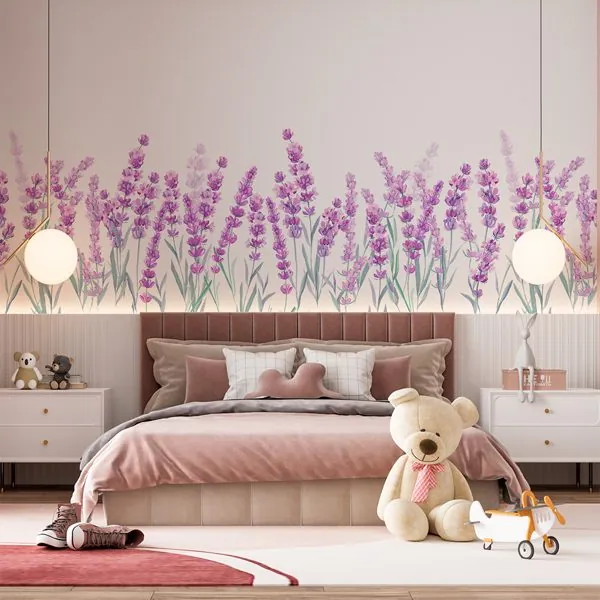 Flores de Lavanda — ambiente com o papel de parede aplicado